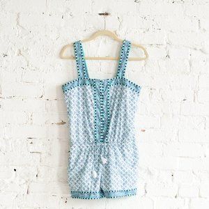 Vineyard Vines romper XS EUC